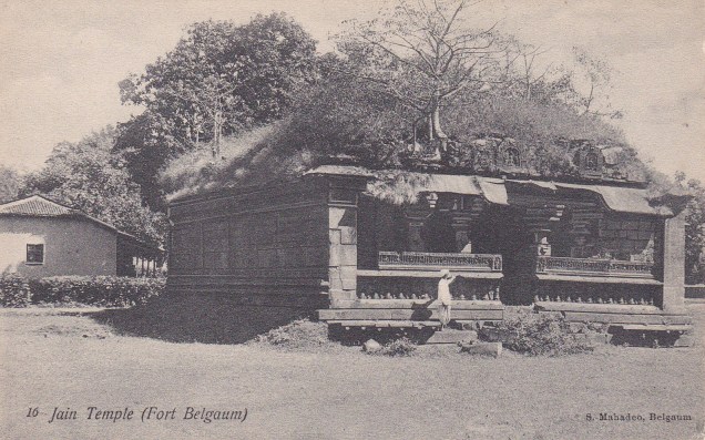 fort-belgaum-jain-temple-2