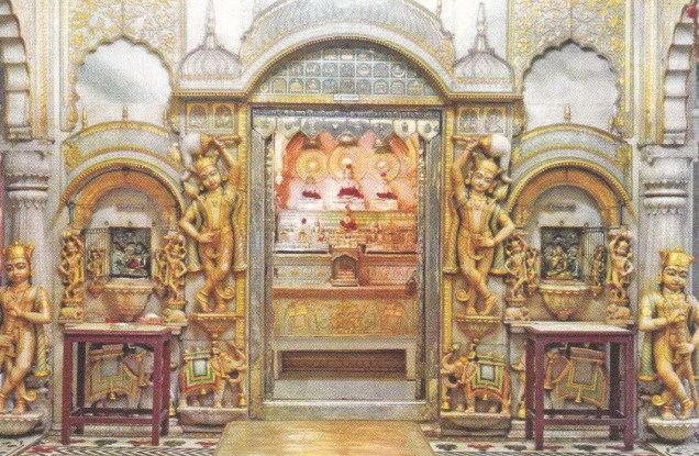 jina-santinatha-with-ganadharas-calcutta-pancayati-jain-temple