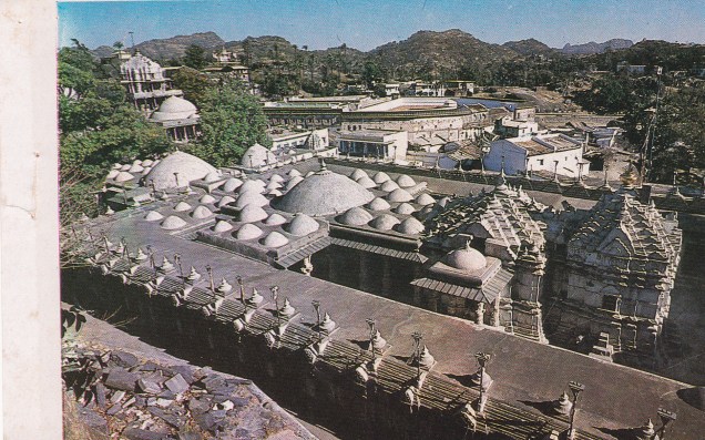 Dilwara Temple Exterior