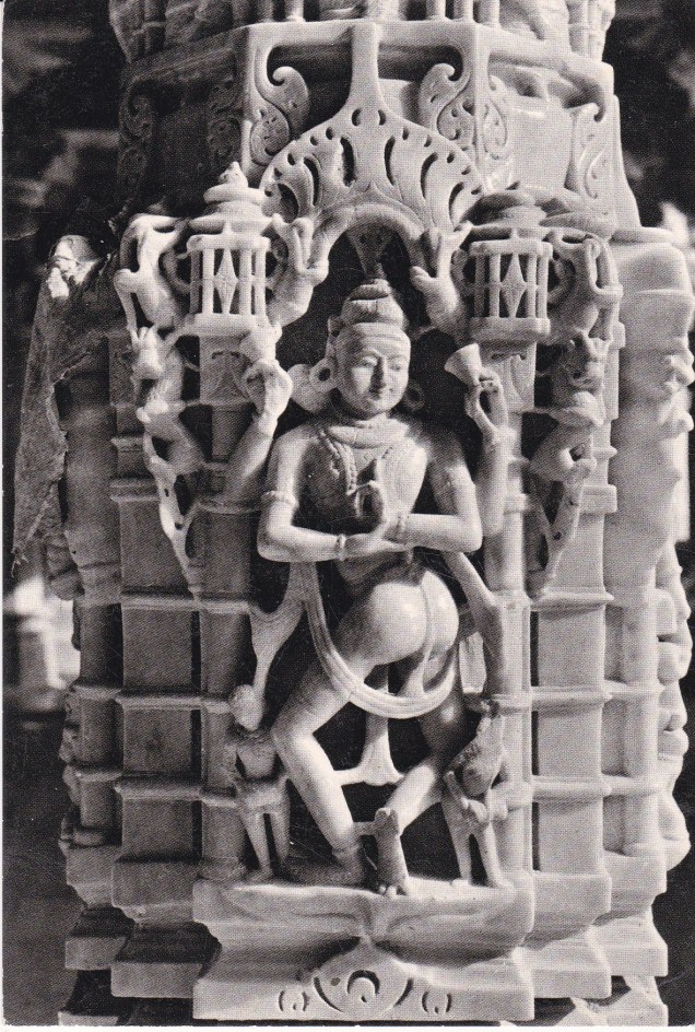 Mount Abu Jain Temple Decorative Figure Pillar