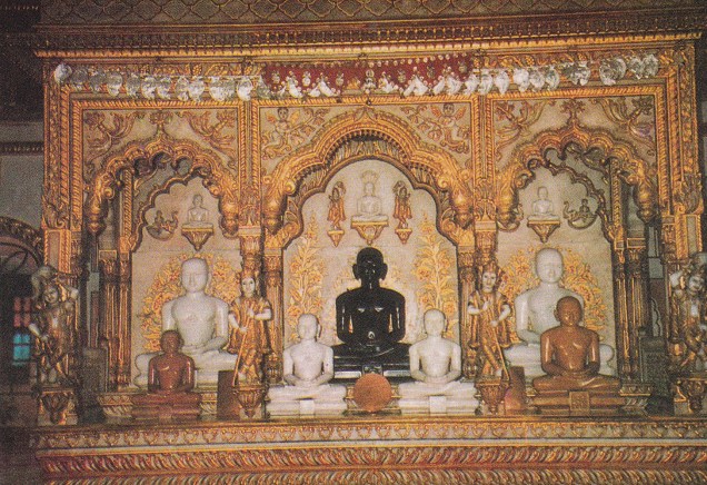 Jina Images Murti in Digambar Temple Rajgir